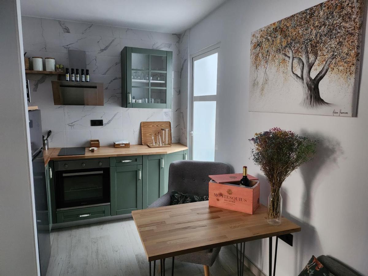 Apartamento Fabulosa Casa En El Corazon De San Sebastian Almuñécar Exterior foto