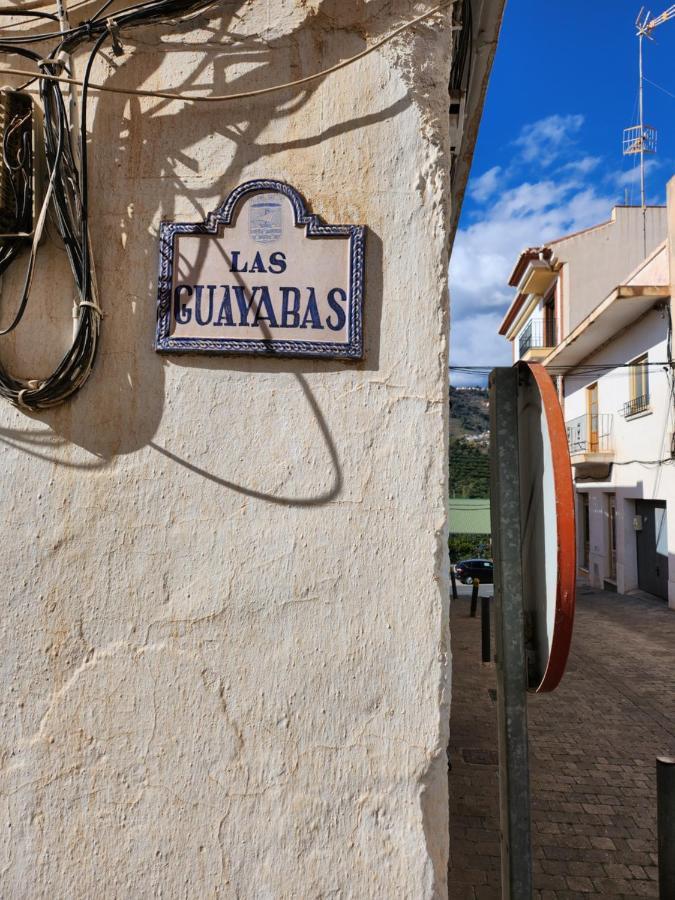 Apartamento Fabulosa Casa En El Corazon De San Sebastian Almuñécar Exterior foto
